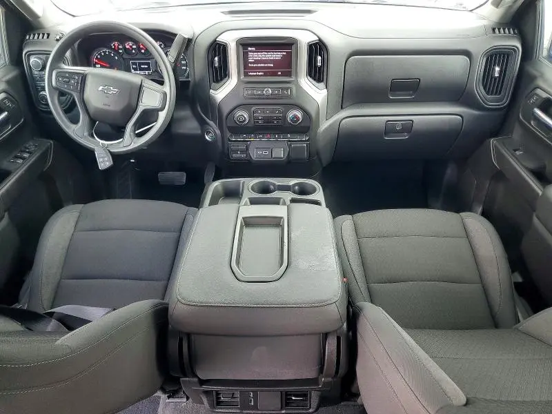 2024 CHEVROLET SILVERADO K1500 TRAIL BOSS CUSTOM  