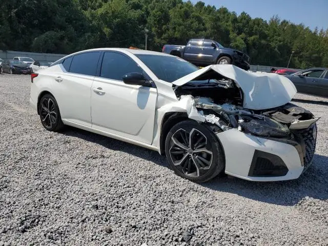 2023 NISSAN ALTIMA SR