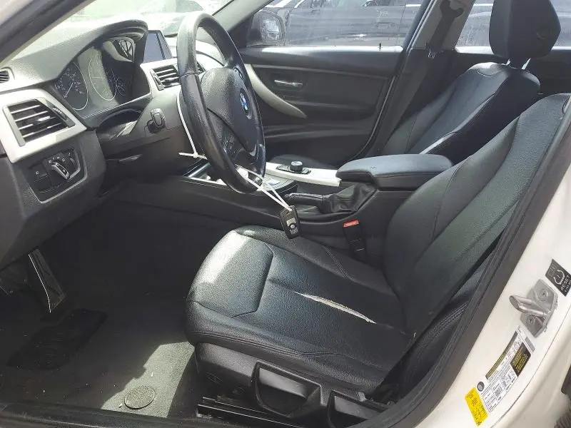 2015 BMW 320 I  
