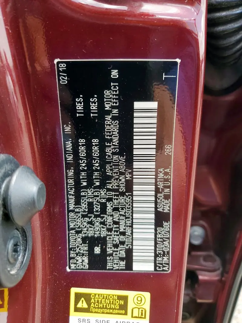 2018 TOYOTA HIGHLANDER LE  