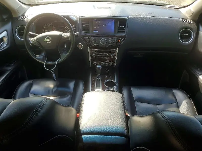 2015 NISSAN PATHFINDER SL  