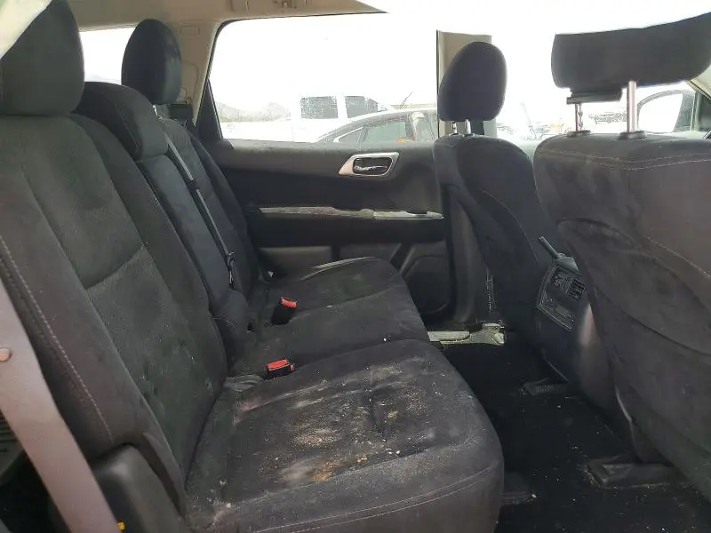 2014 NISSAN PATHFINDER SV  