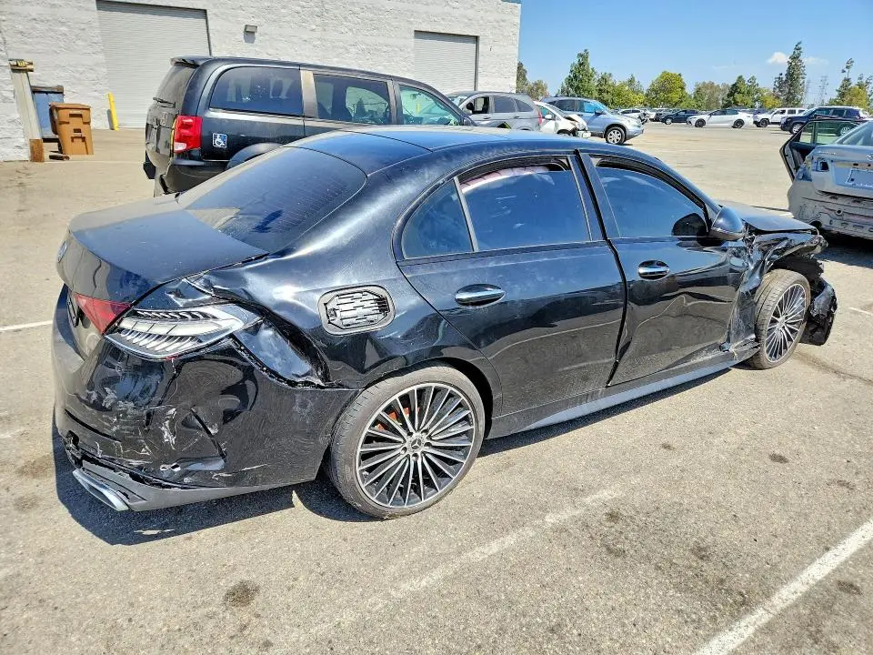 2022 MERCEDES-BENZ C 300  