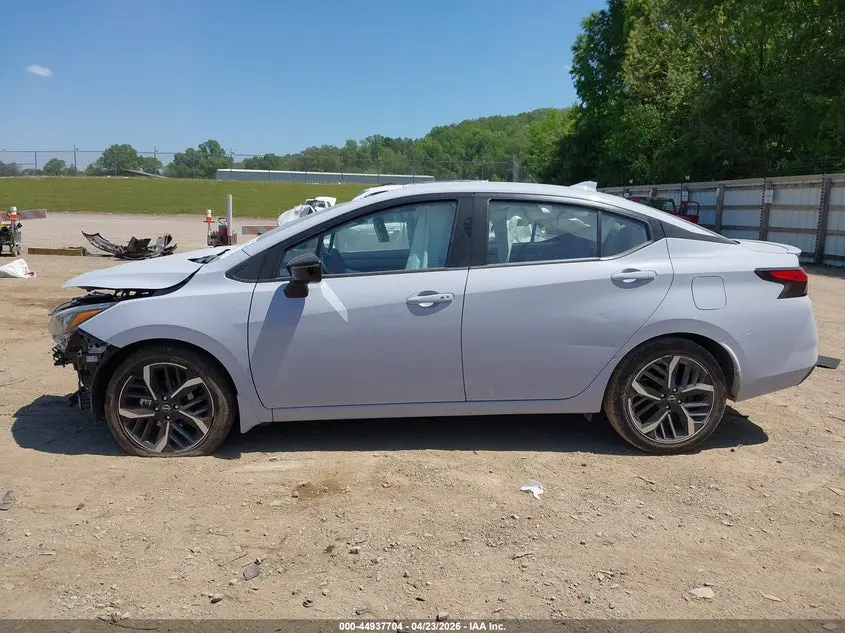 2025 NISSAN VERSA 1.6 SR