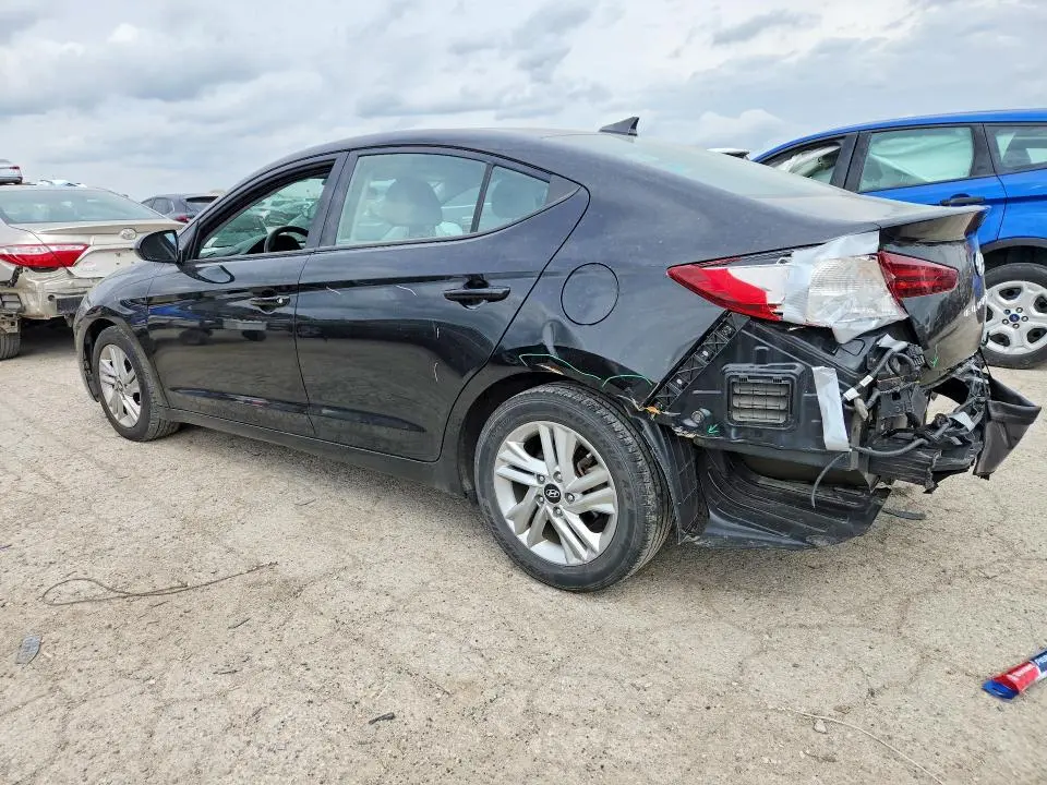 2020 HYUNDAI ELANTRA SEL  