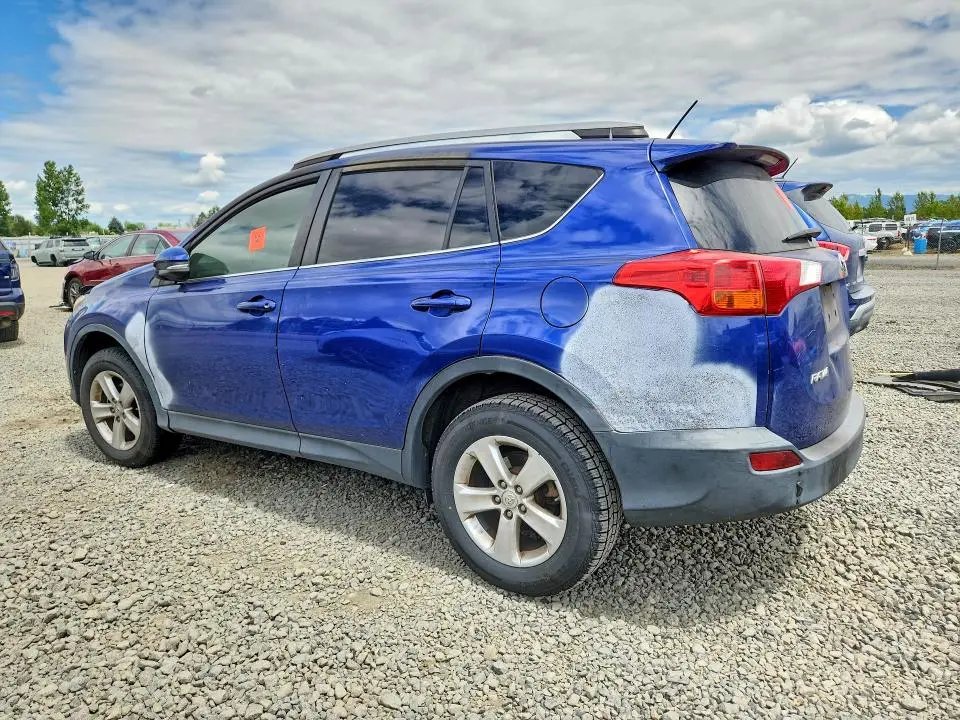 2014 TOYOTA RAV4 XLE  