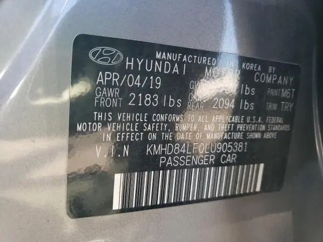 2020 HYUNDAI ELANTRA SEL  
