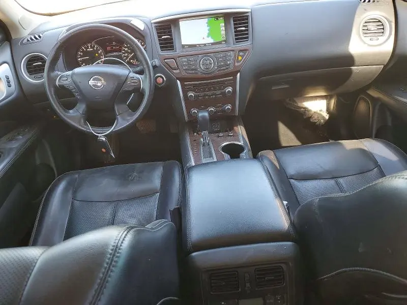 2019 NISSAN PATHFINDER S  