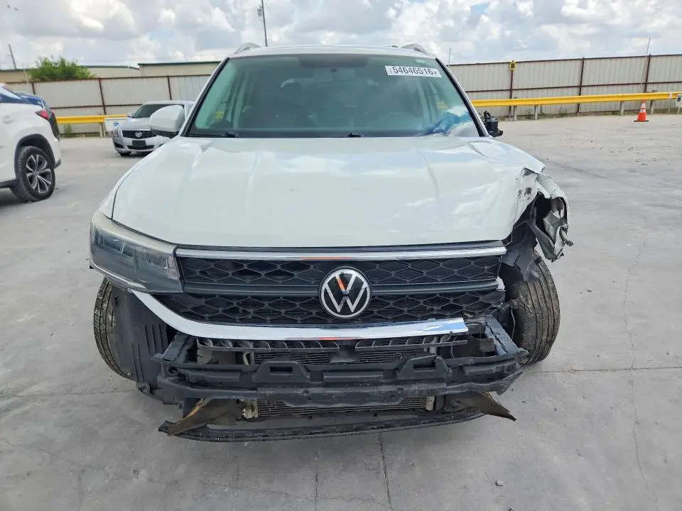 2022 VOLKSWAGEN TAOS SE  