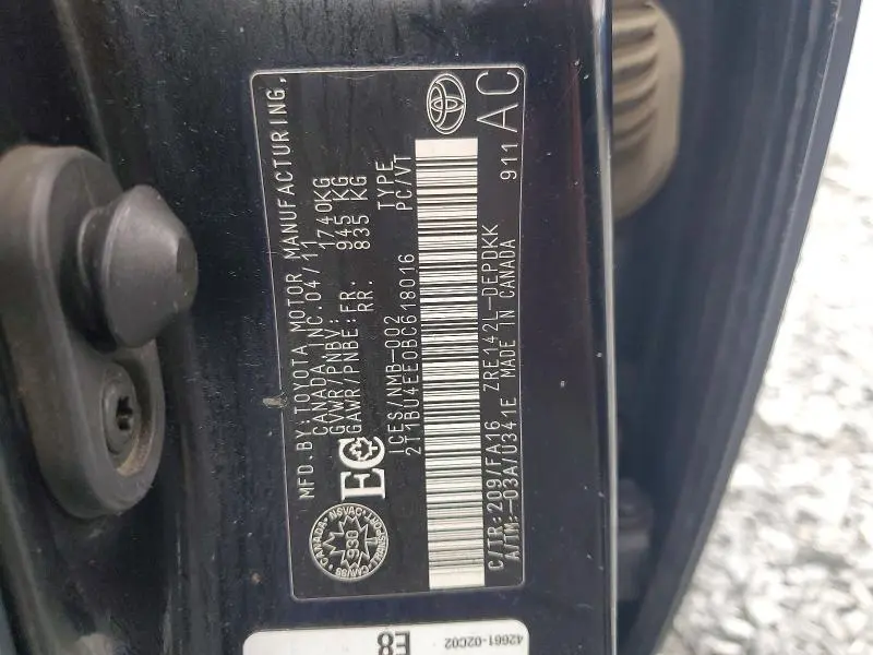 2011 TOYOTA COROLLA BASE  