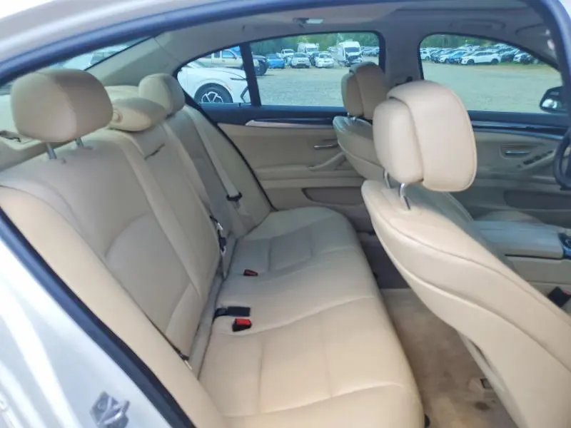 2013 BMW 528 XI  