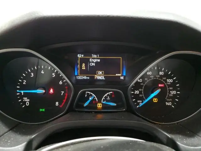 2015 FORD FOCUS SE  