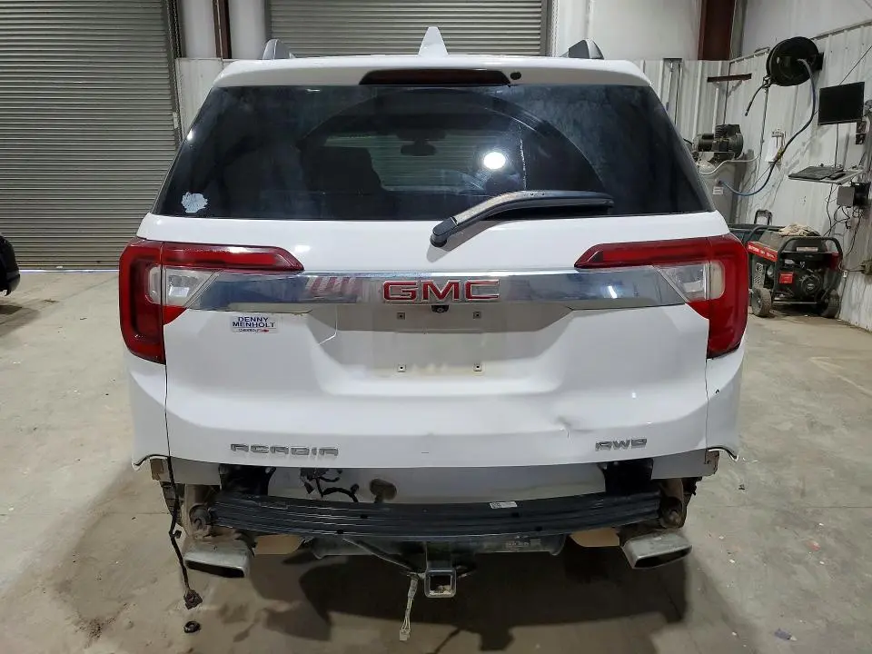 2020 GMC ACADIA SLT  