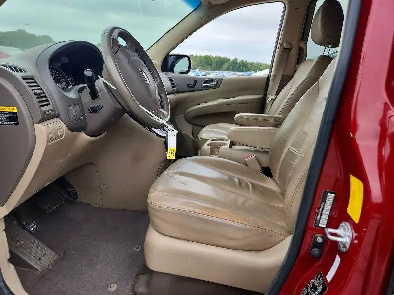 2011 KIA SEDONA EX  