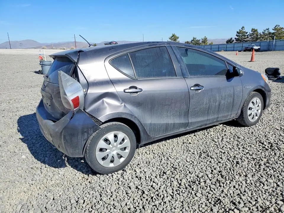 2014 TOYOTA PRIUS C   