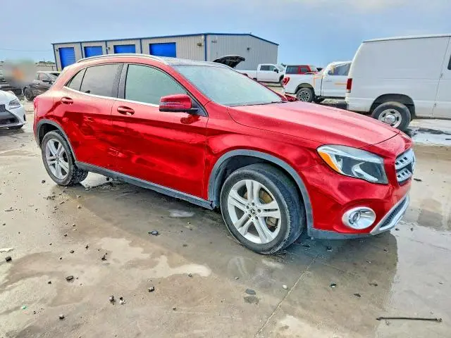 2018 MERCEDES-BENZ GLA 250  