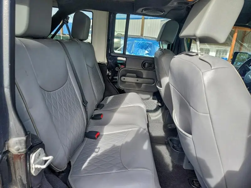 2010 JEEP WRANGLER UNLIMITED SPORT  