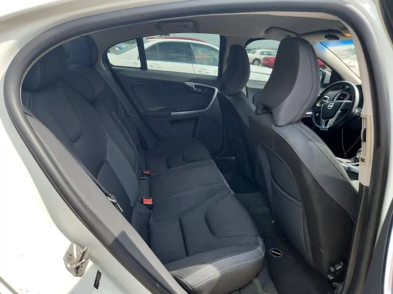 2014 VOLVO S60 T5  