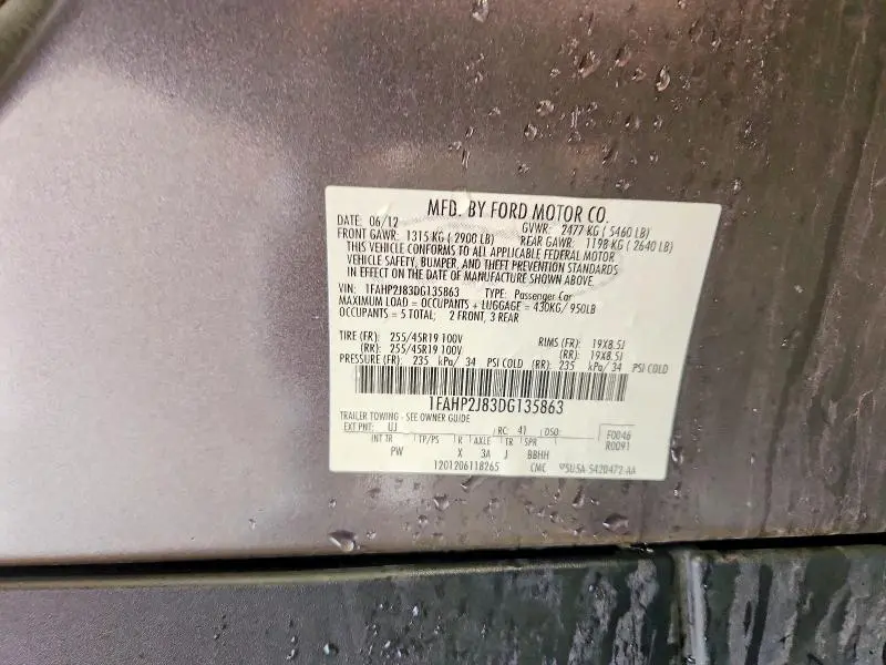 2013 FORD TAURUS LIMITED  