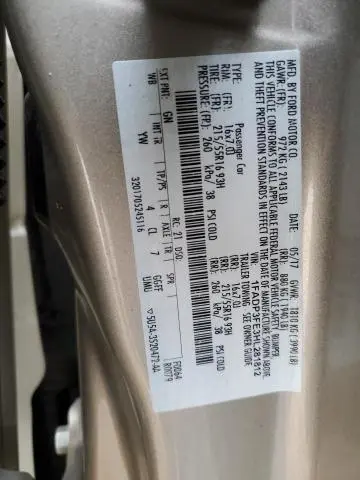 2017 FORD FOCUS SE  