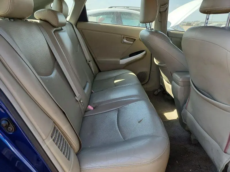 2011 TOYOTA PRIUS THREE  