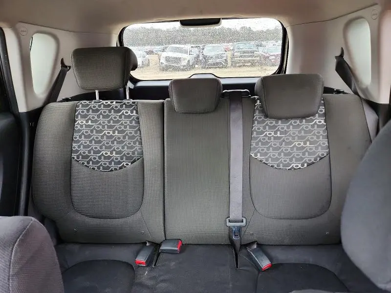 2011 KIA SOUL +  