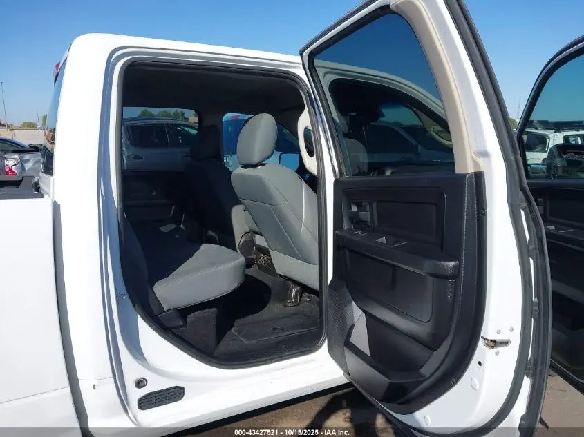 2016 RAM 1500 TRADESMAN