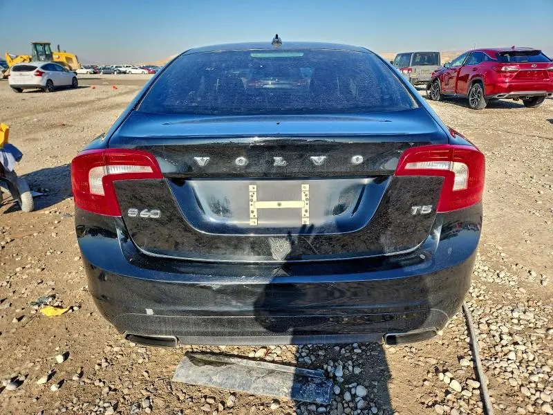 2014 VOLVO S60 T5  