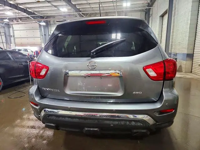 2017 NISSAN PATHFINDER SV  