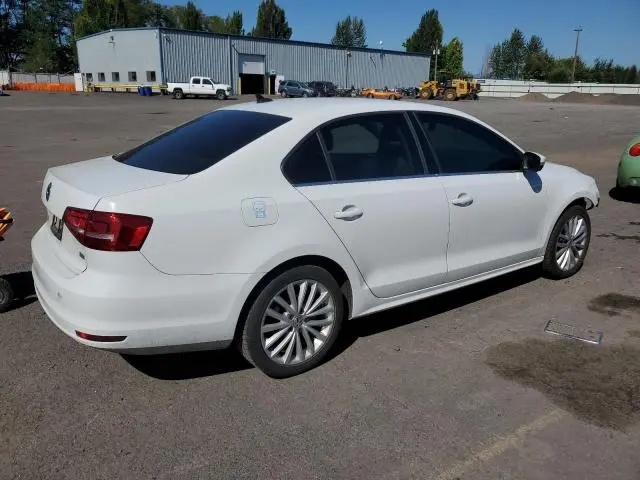2015 VOLKSWAGEN JETTA SE  