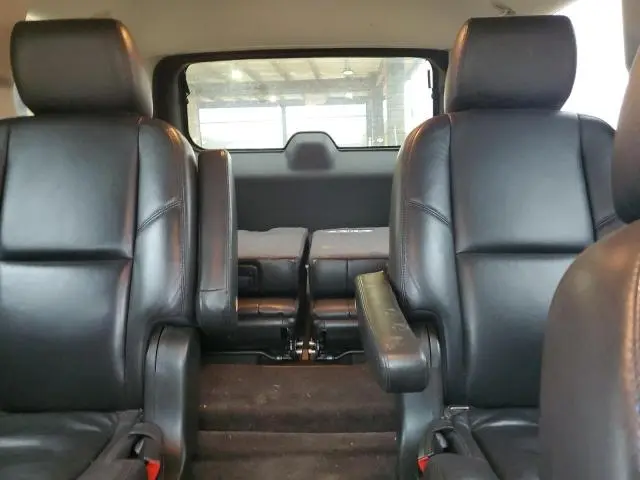 2011 CADILLAC ESCALADE PREMIUM  