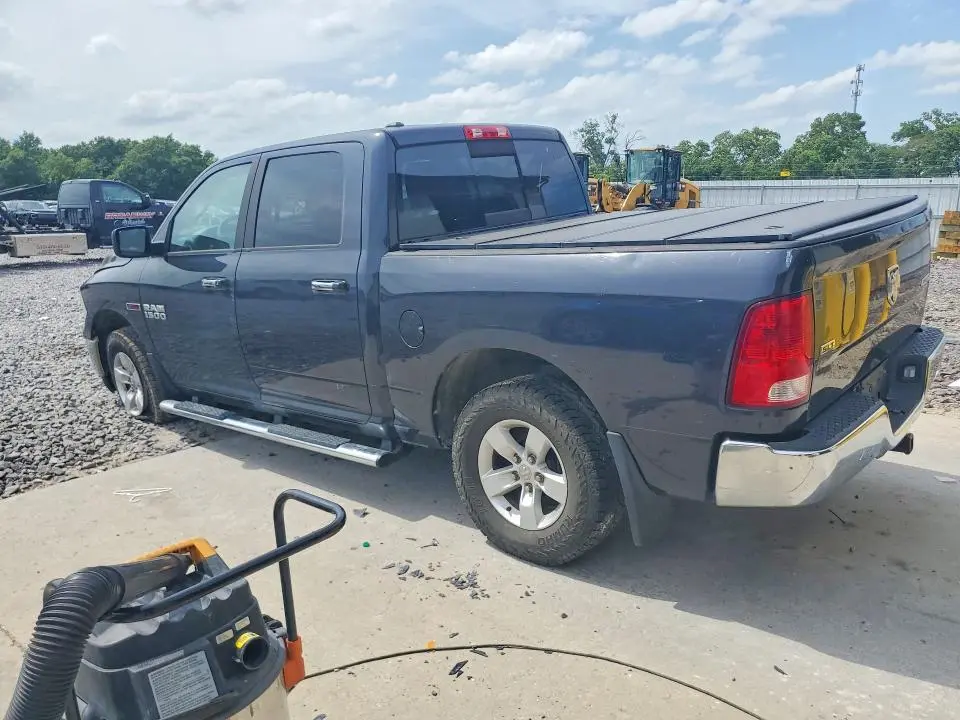 2018 RAM 1500 SLT  