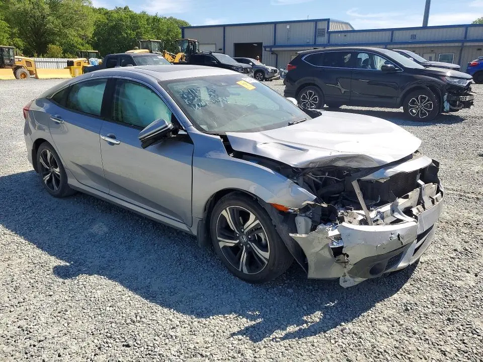 2017 HONDA CIVIC TOURING  