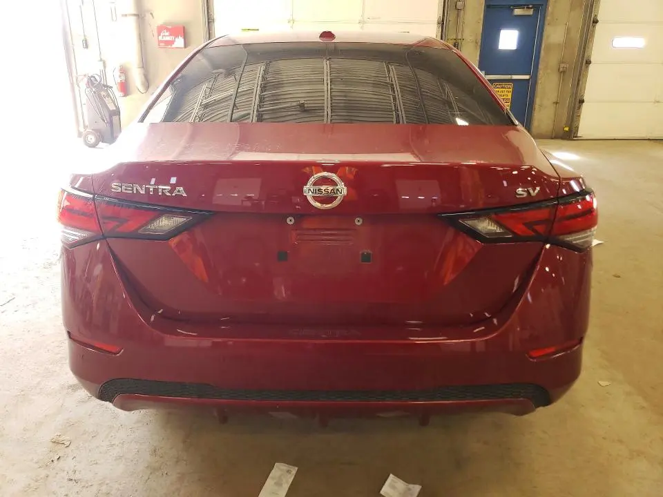 2022 NISSAN SENTRA SV  