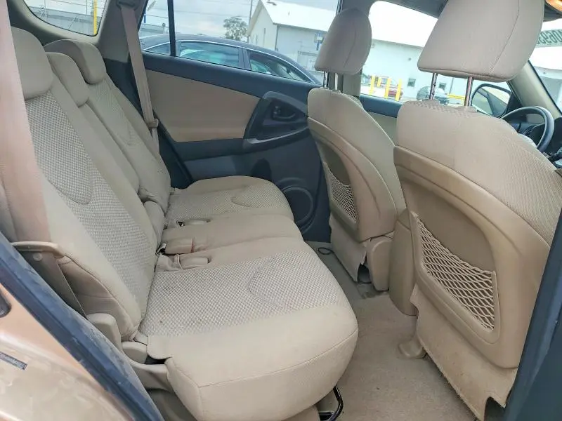 2011 TOYOTA RAV4 BASE  