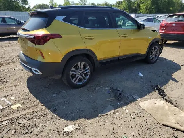 2021 KIA SELTOS S  