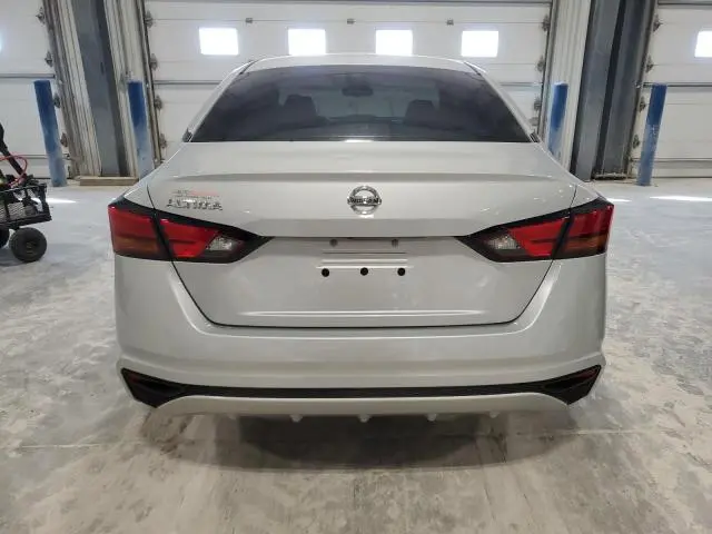 2022 NISSAN ALTIMA S  