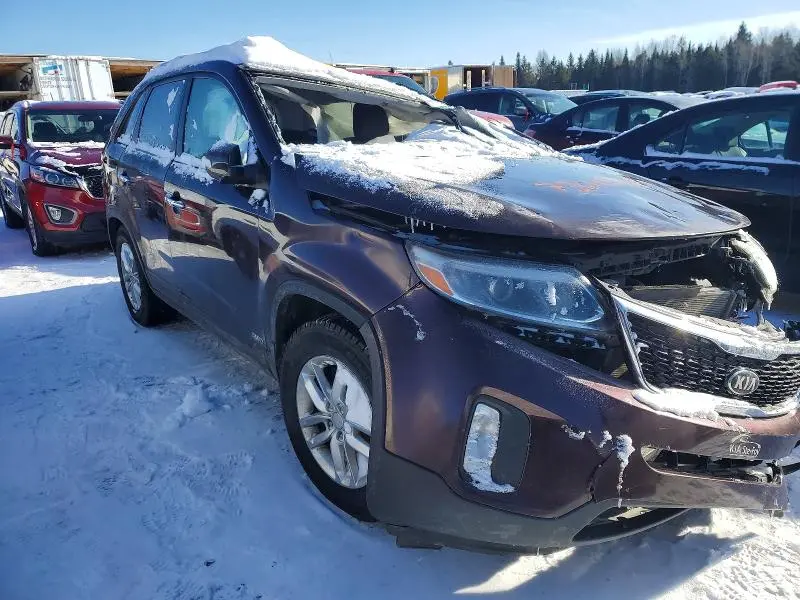 2015 KIA SORENTO LX  