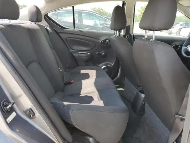 2018 NISSAN VERSA S  