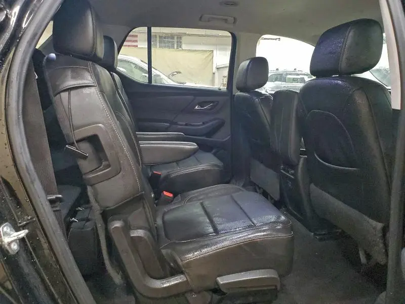 2020 CHEVROLET TRAVERSE LT  