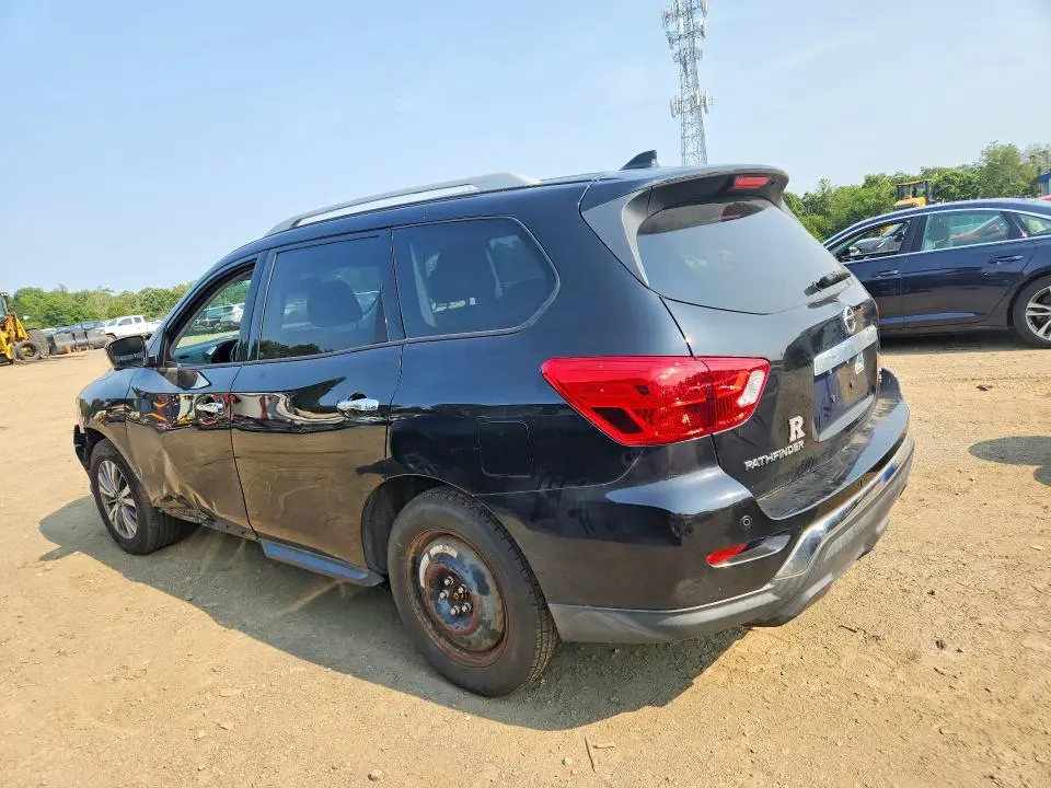 2019 NISSAN PATHFINDER SL  