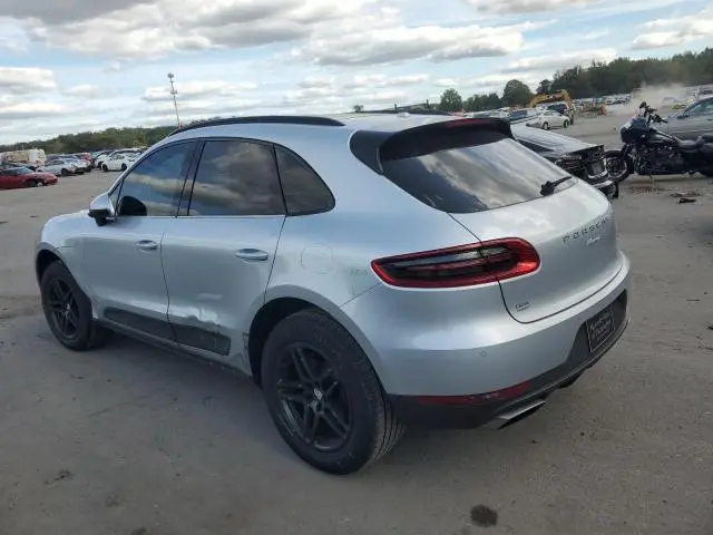 2017 PORSCHE MACAN   
