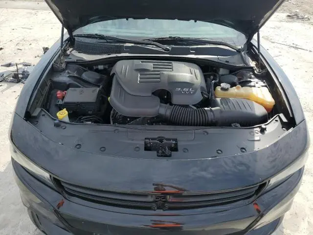 2017 DODGE CHARGER SXT  