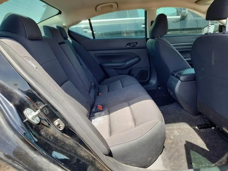 2024 NISSAN ALTIMA S  