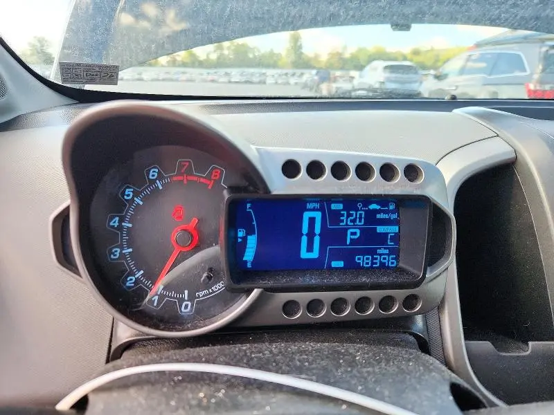 2013 CHEVROLET SONIC LT  
