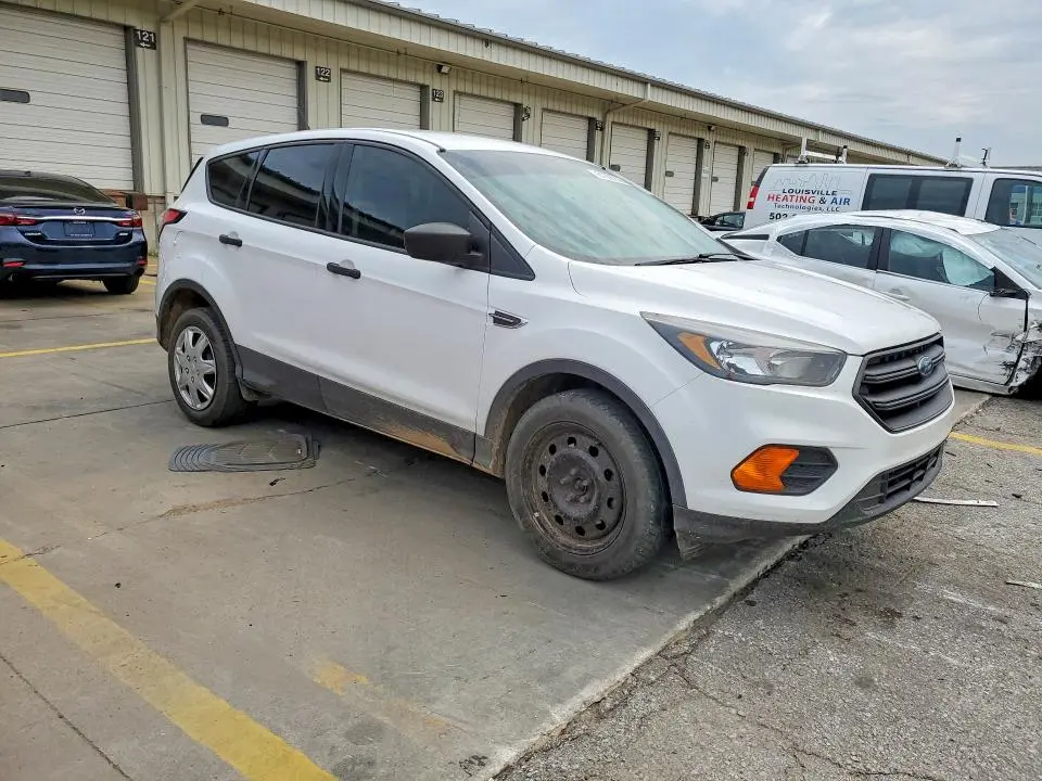 2018 FORD ESCAPE S  