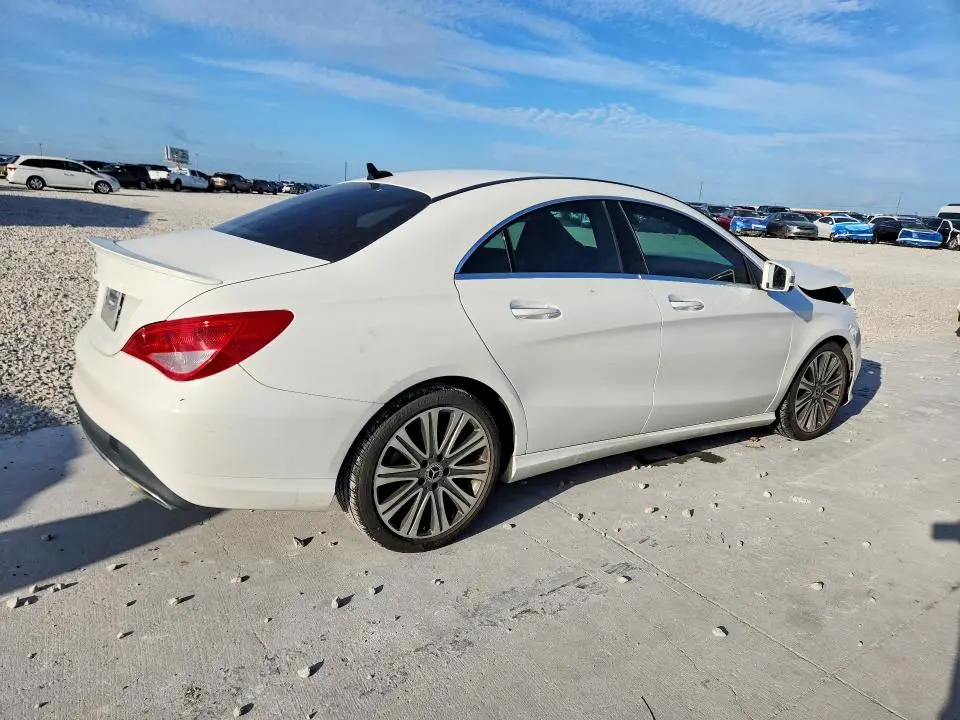 2018 MERCEDES-BENZ CLA 250  
