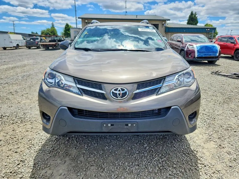 2015 TOYOTA RAV4 LE  