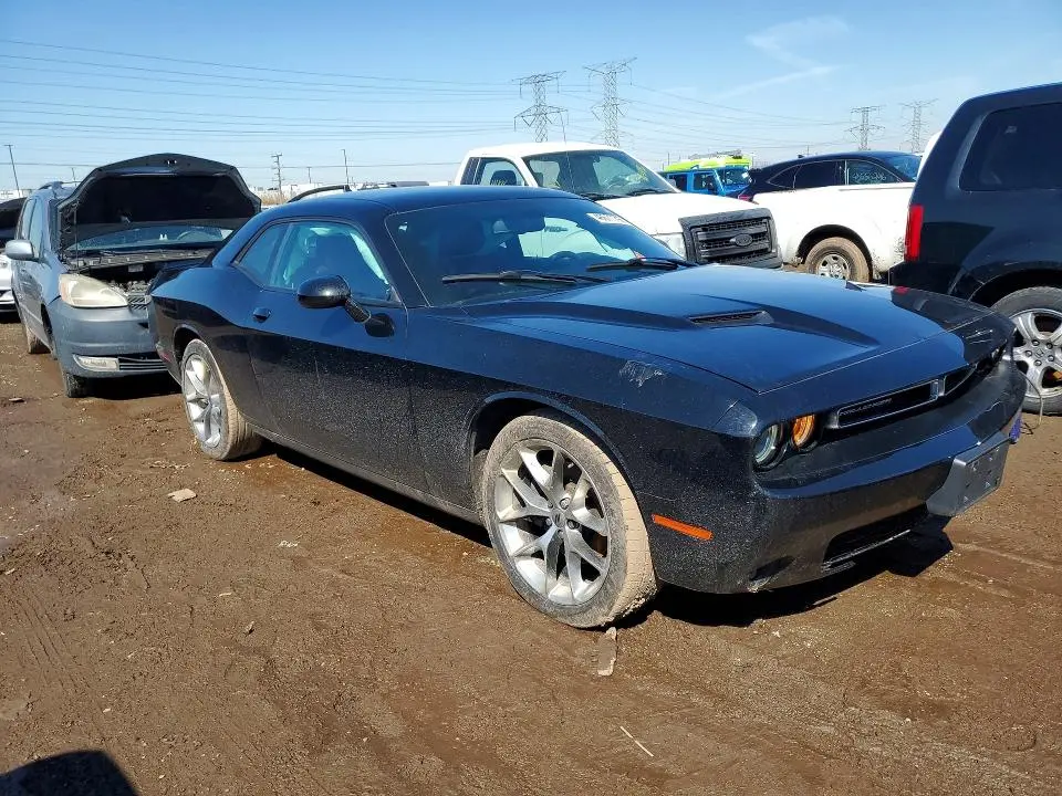 2020 DODGE CHALLENGER SXT  