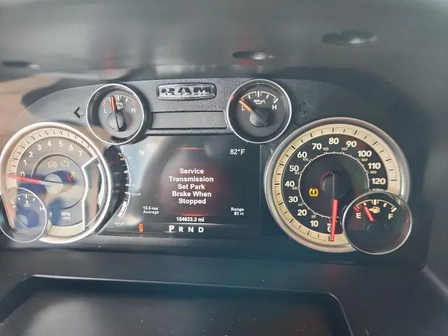 2017 RAM 1500 SLT